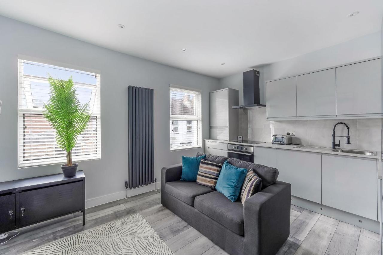 Elegant Croydon - Location - Easy Access To Bridge And Gatwick Airport Appartamento Londra