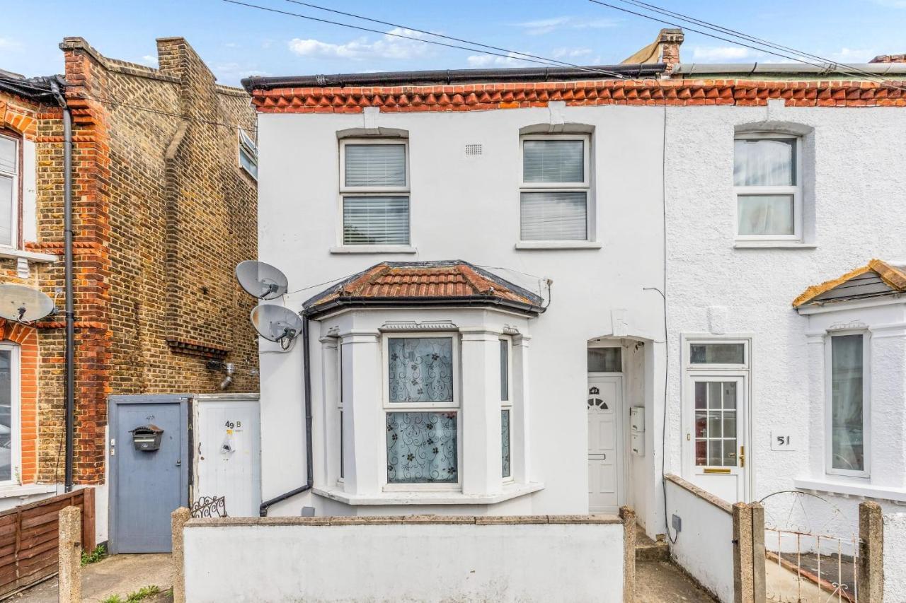 Elegant Croydon - Location - Easy Access To Bridge And Gatwick Airport Appartamento Londra